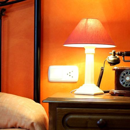 Hotel Rural Hojaranzos Tejeda de Tiétar المظهر الخارجي الصورة