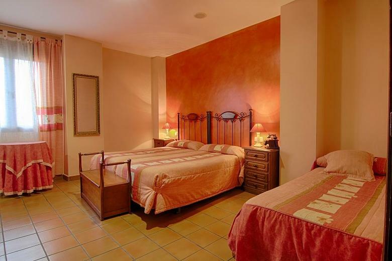 Hotel Rural Hojaranzos Tejeda de Tiétar المظهر الخارجي الصورة